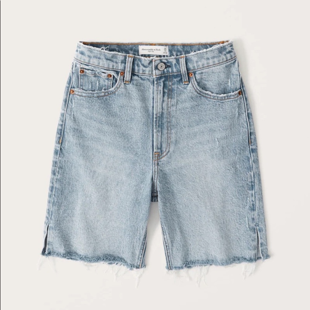 Abercrombie High Rise 7 inch Shorts